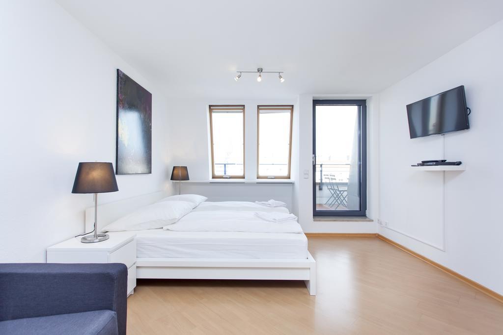 The Danziger, 2 Unique Lofty Style Units In Prenzlauerberg Appartamento Berlino